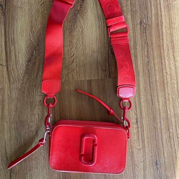 guess small backpack